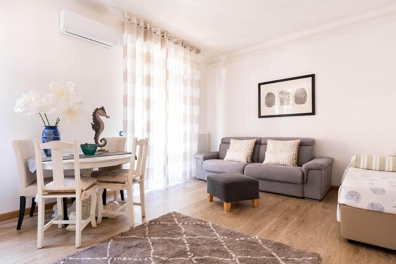Antica Ancora Rooms Монтероссо-аль-Маре Екстер'єр фото